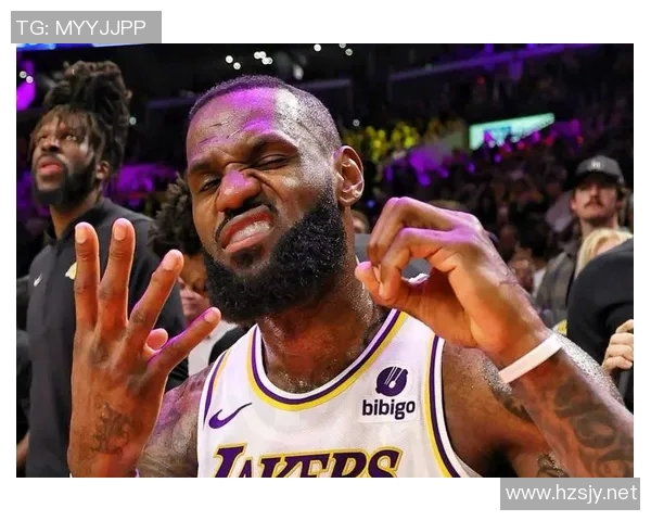 詹姆斯持续火爆状态,连续四场得分30+领军湖人四连胜 詹姆斯持续火爆状态,连续四场得分30+领军湖人四连胜